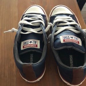 Converse boys shoes